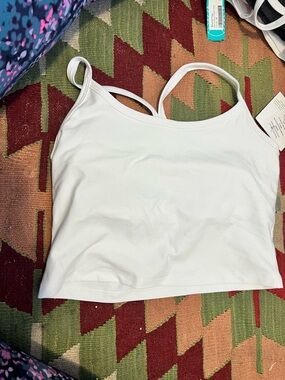 Beyond yoga crop top size L NWT